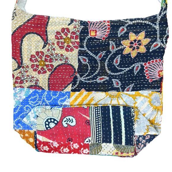 Kantha Patchwork Crossbody Hobo Shoulder Bag - 14” x 10” x 5” - Picture 6 of 6